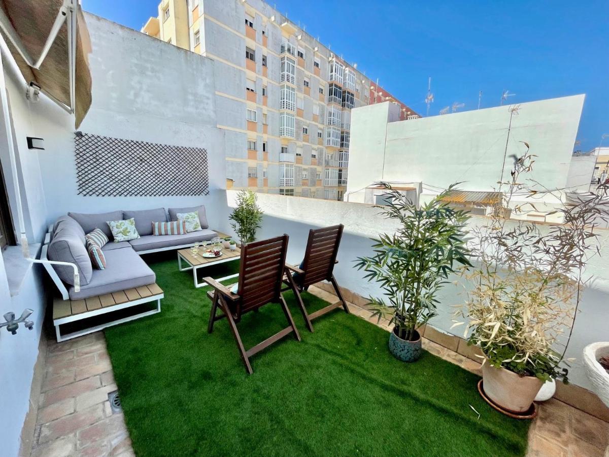 קדיז Gatu Premium Atico Caleta , Preferente Mayores De 25 Anos Y Familias מראה חיצוני תמונה